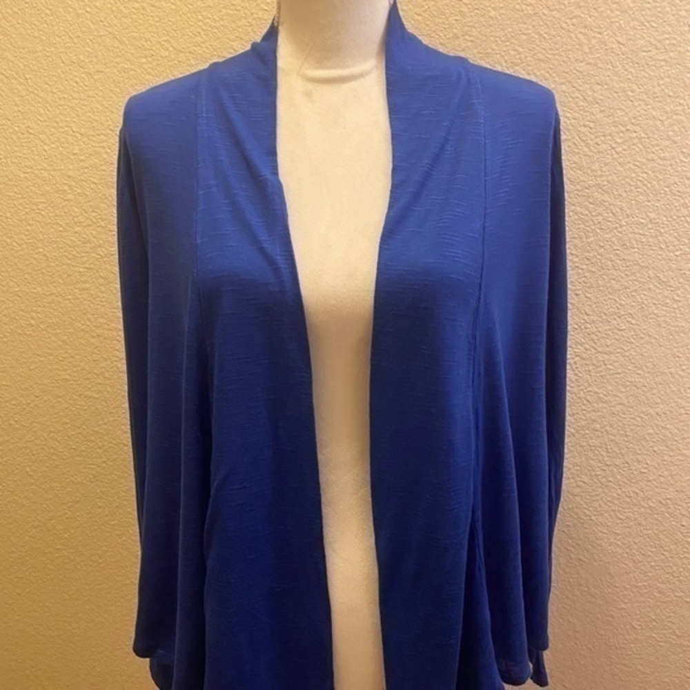 Cardigan - Picture 2 of 3